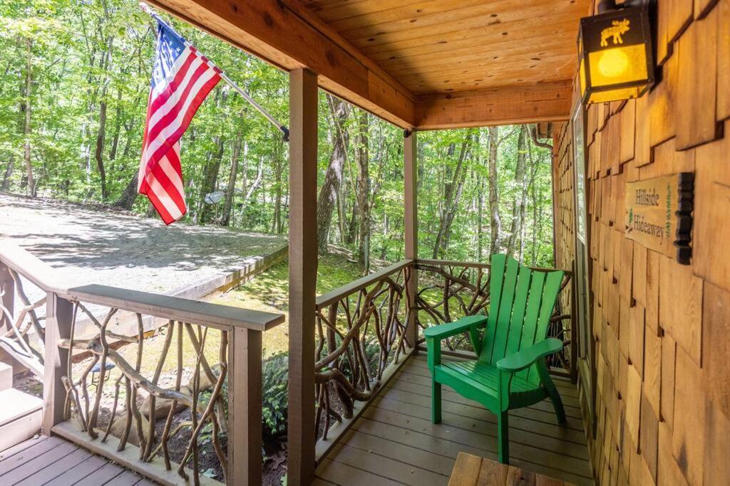 Pet Friendly Luxury Cabin Near Helen With Fire Pit คลีฟแลนด์ ภายนอก รูปภาพ