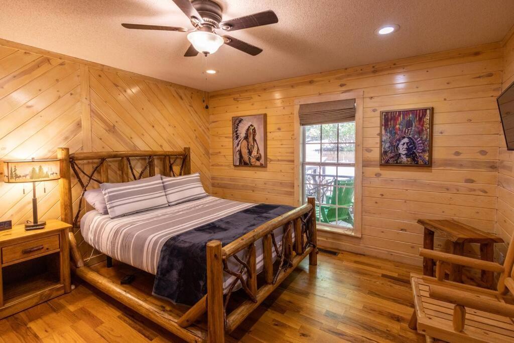 Pet Friendly Luxury Cabin Near Helen With Fire Pit คลีฟแลนด์ ภายนอก รูปภาพ