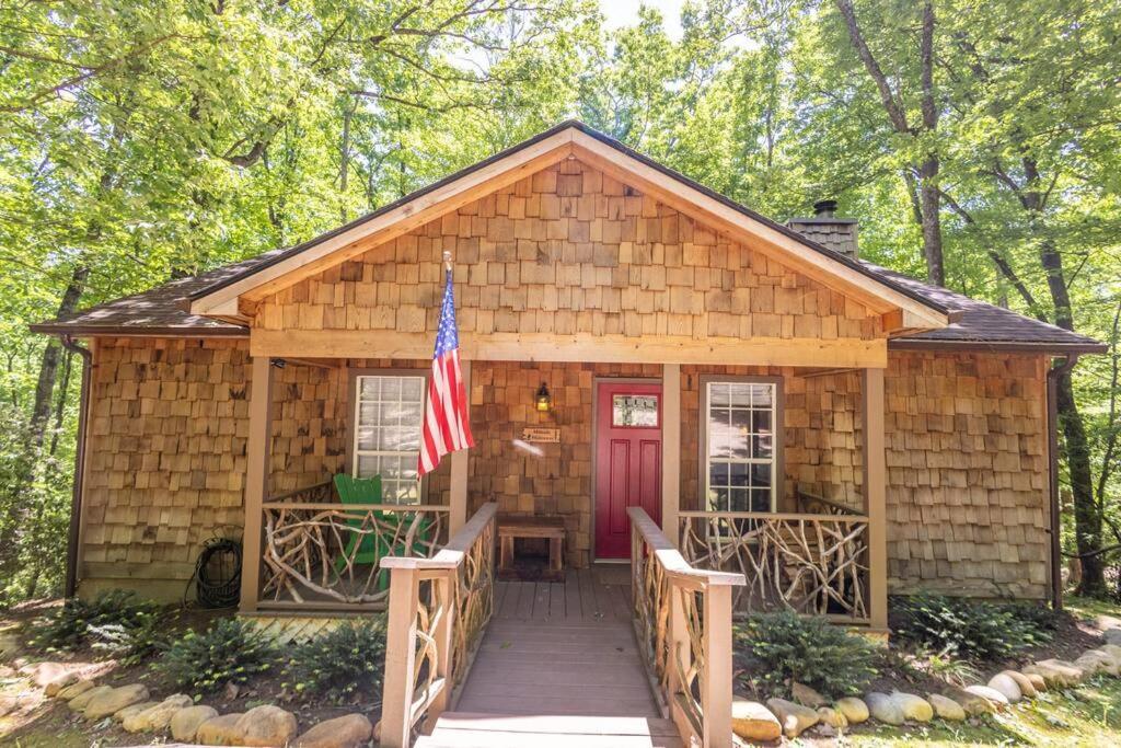 Pet Friendly Luxury Cabin Near Helen With Fire Pit คลีฟแลนด์ ภายนอก รูปภาพ